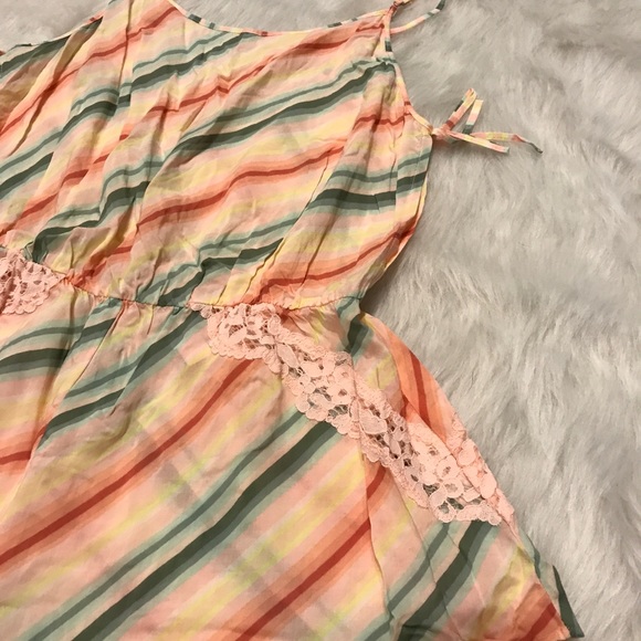 NWT VS Stripe Lace Trim Sleep Romper - Picture 6 of 6